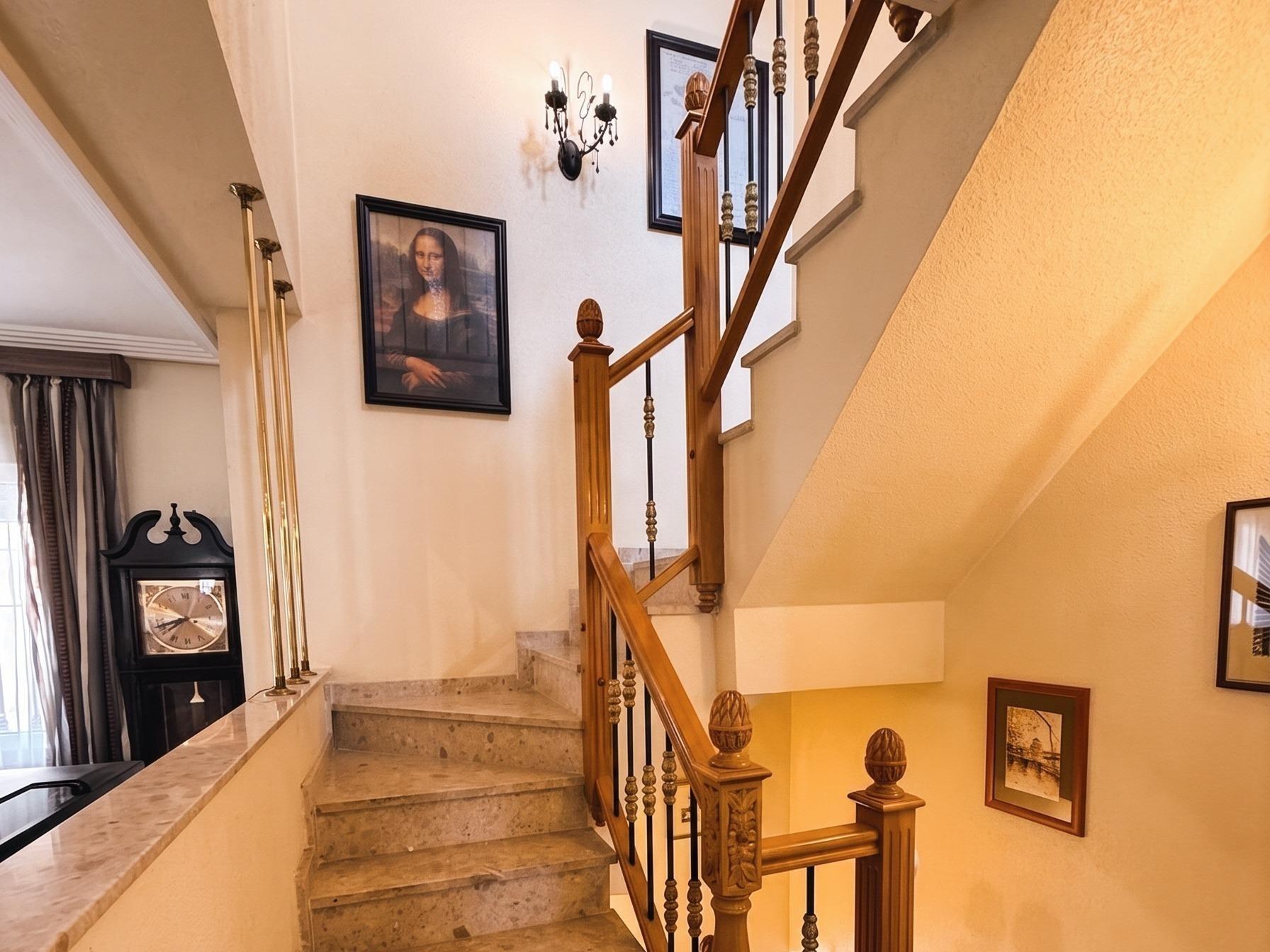 Villa à Torrevieja, Alicante, Espagne 3 chambres, 183 m2 No. 194500
