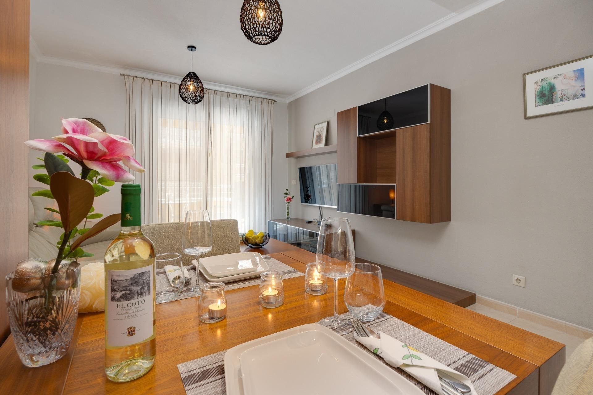 Dzīvoklis Torrevieja, Alicante, Spānijā 2 istabas, 81 m2 Nr. 194502