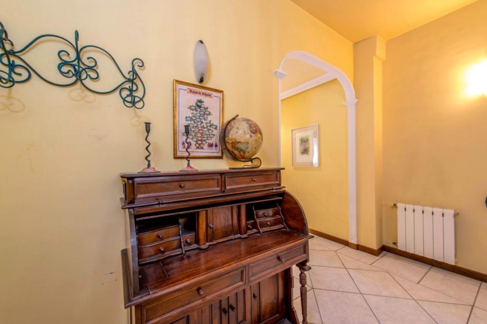 Dzīvoklis Torrevieja, Alicante, Spānijā 6 istabas, 392 m2 Nr. 194499
