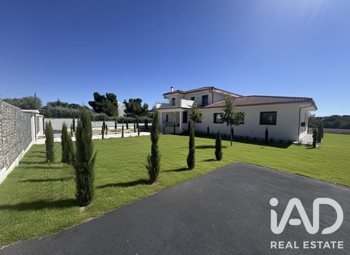 Сasa en Valdemorillo, Madrid, España 6 dormitorios, 586 m2 No. 187672