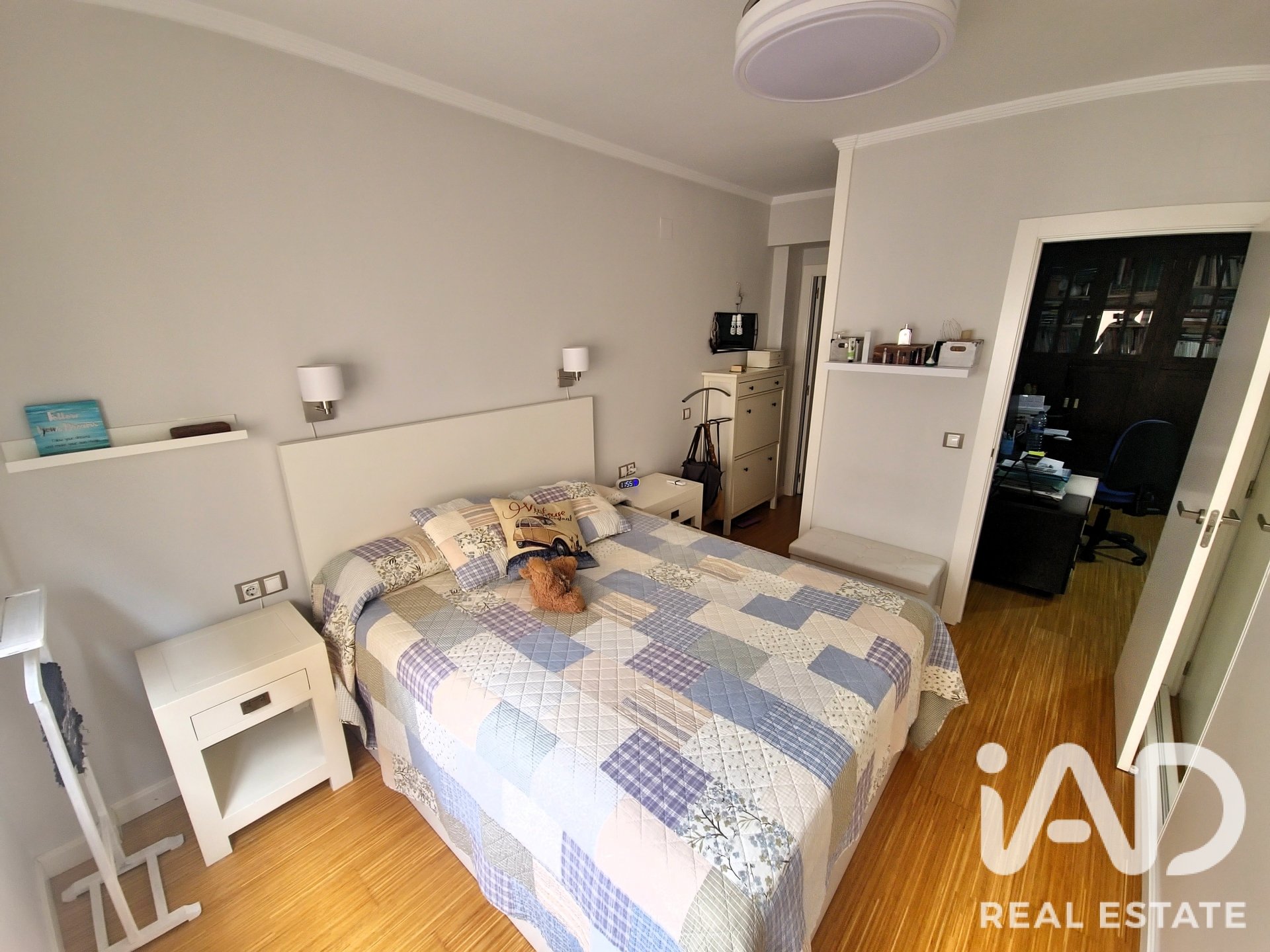 Apartment in Alicante, Spain 3 bedrooms, 140 sq.m. No. 187769