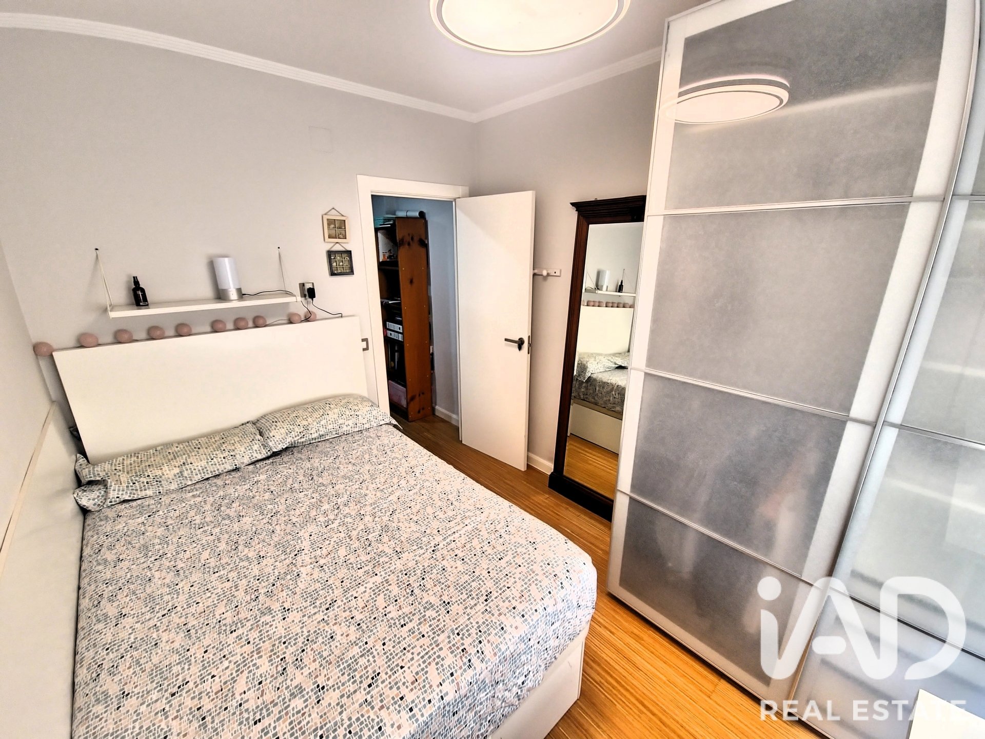 Apartment in Alicante, Spain 3 bedrooms, 140 sq.m. No. 187769