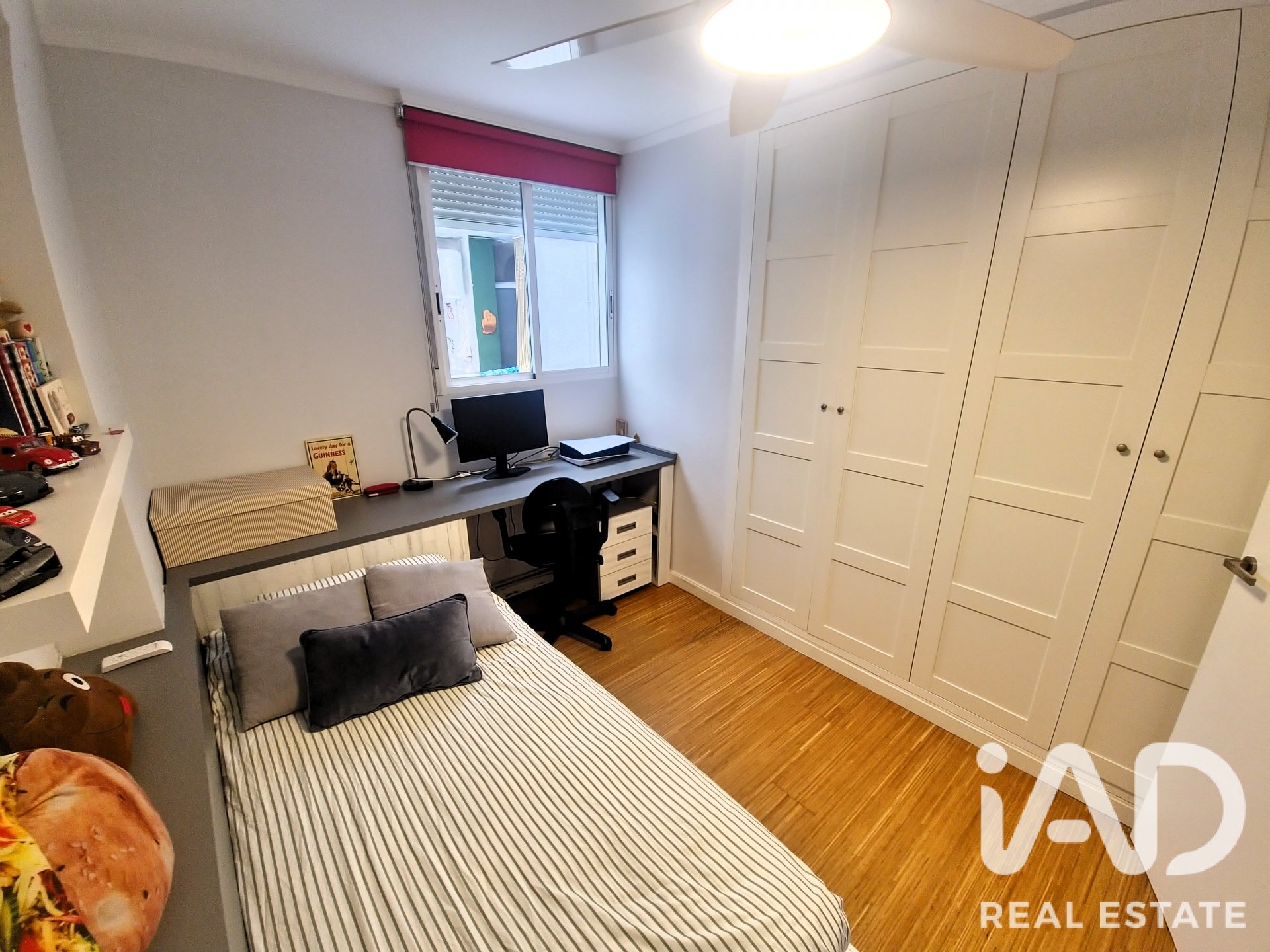 Apartment in Alicante, Spain 3 bedrooms, 140 sq.m. No. 187769