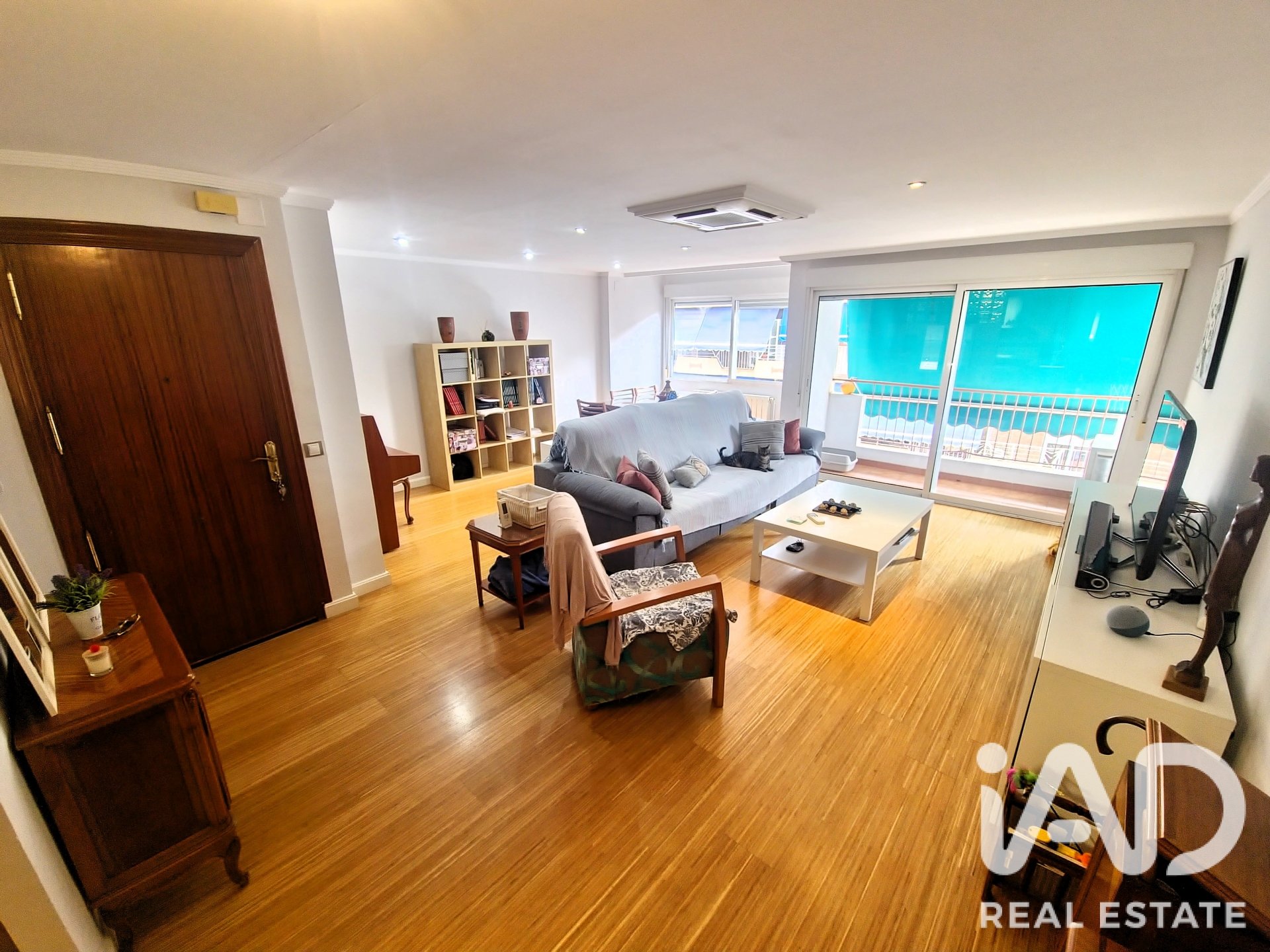 Apartment in Alicante, Spain 3 bedrooms, 140 sq.m. No. 187769