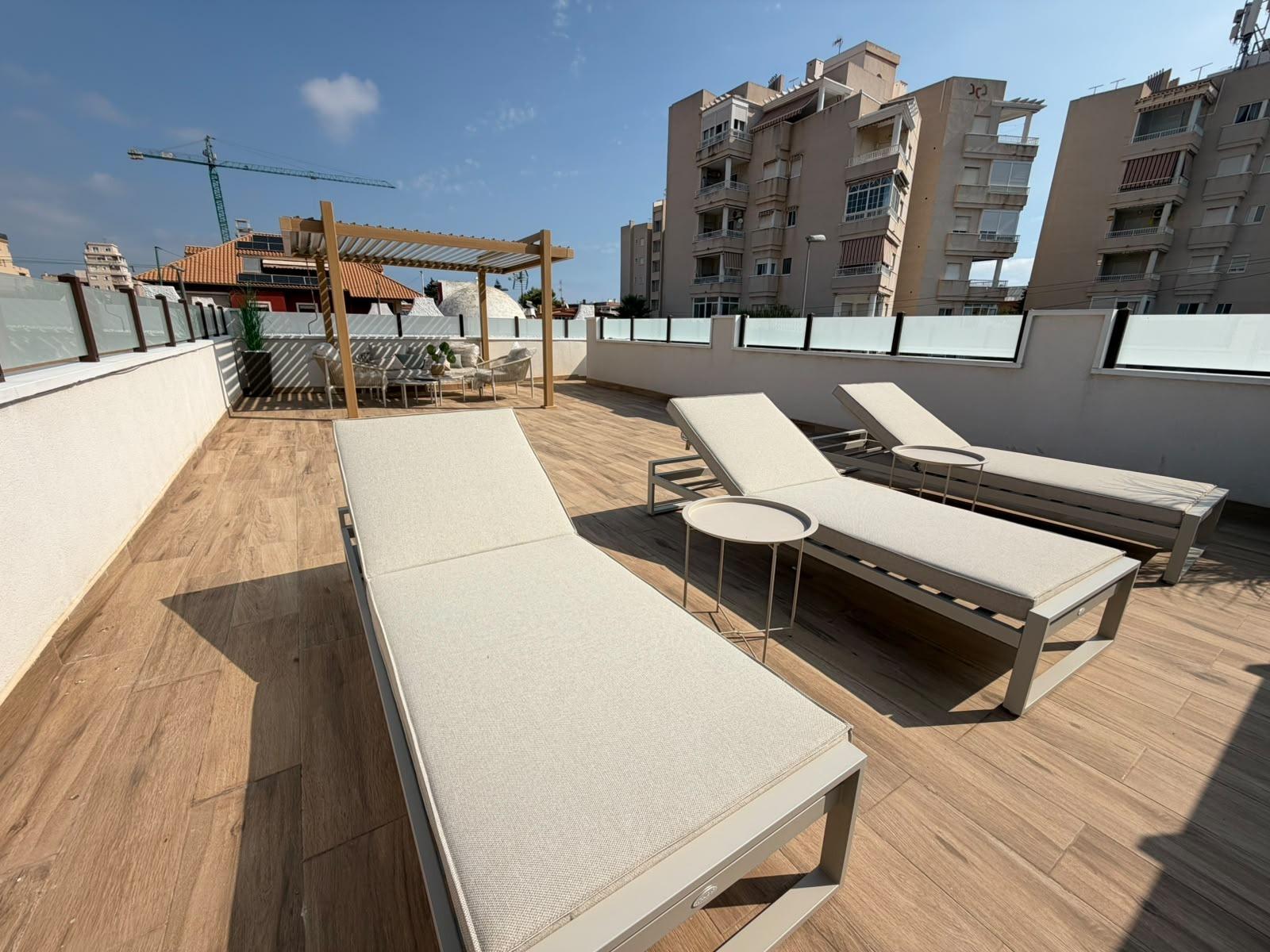 Kaupunkipientalo Torrevieja, Alicante, Espanja 2 makuuhuonetta, 80 m2 No. 196974