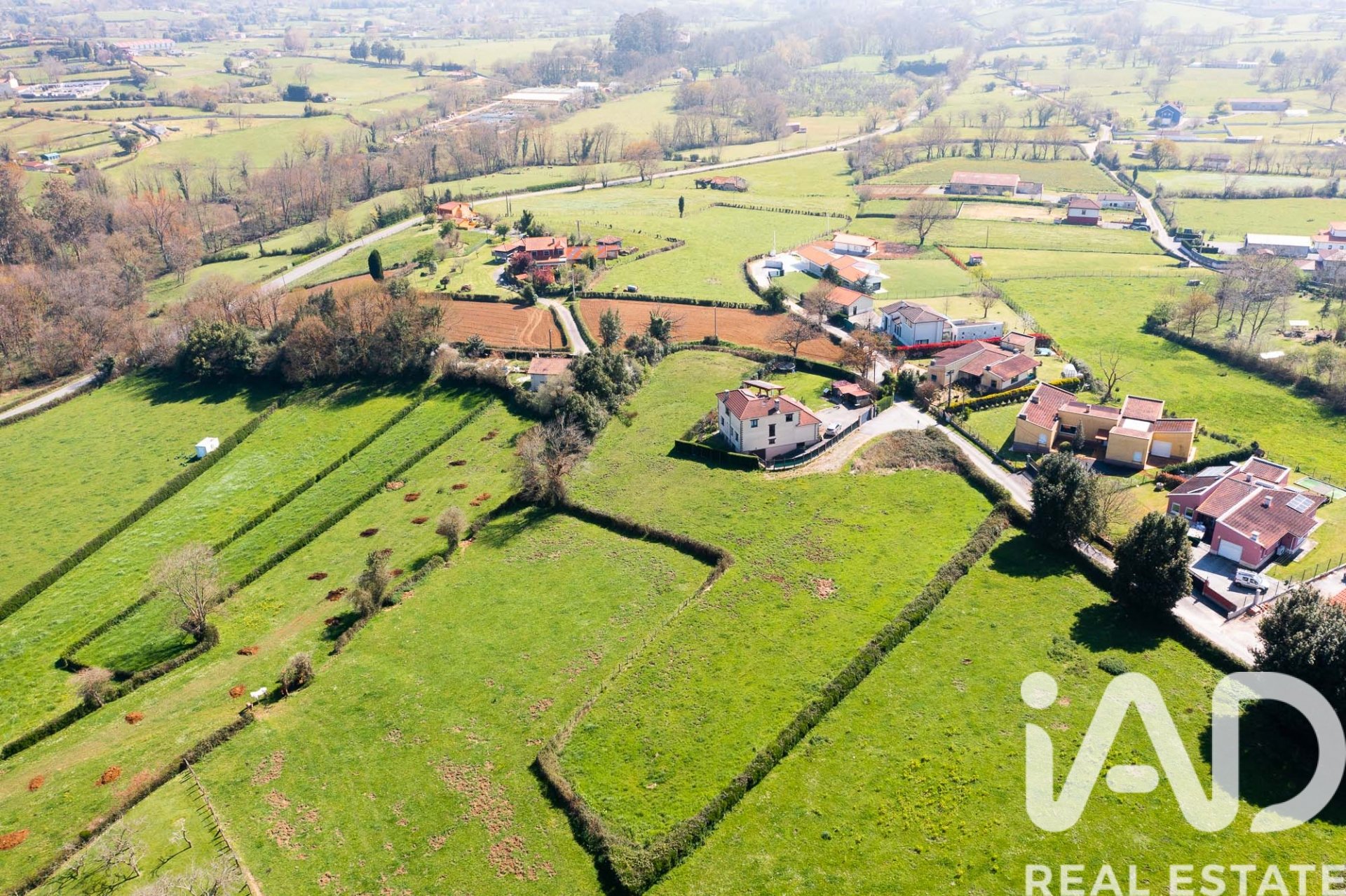 Land plot in Siero, Asturias, Spain 1251.48 sq.m. No. 185005