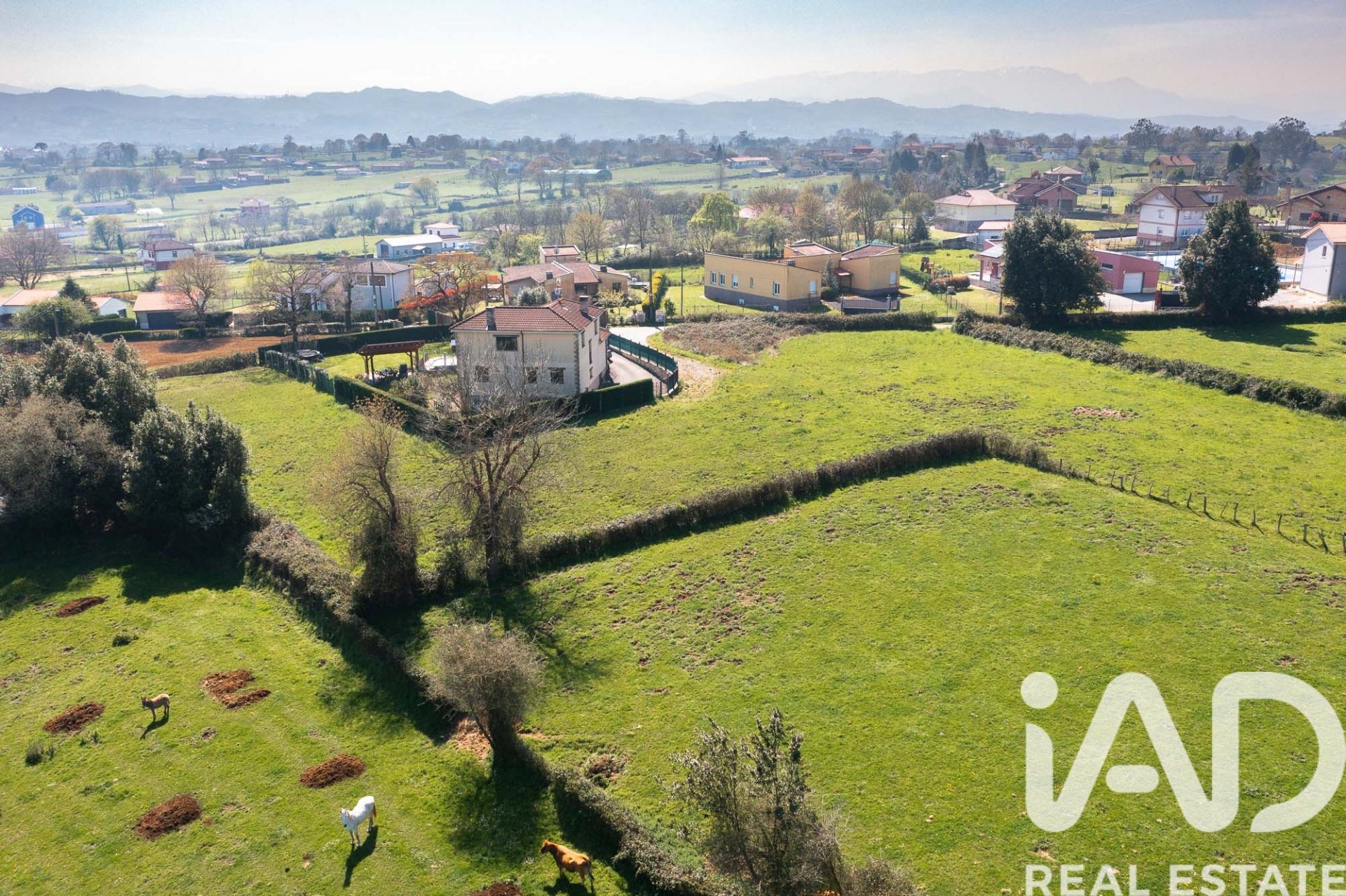 Land plot in Siero, Asturias, Spain 1251.48 sq.m. No. 185005