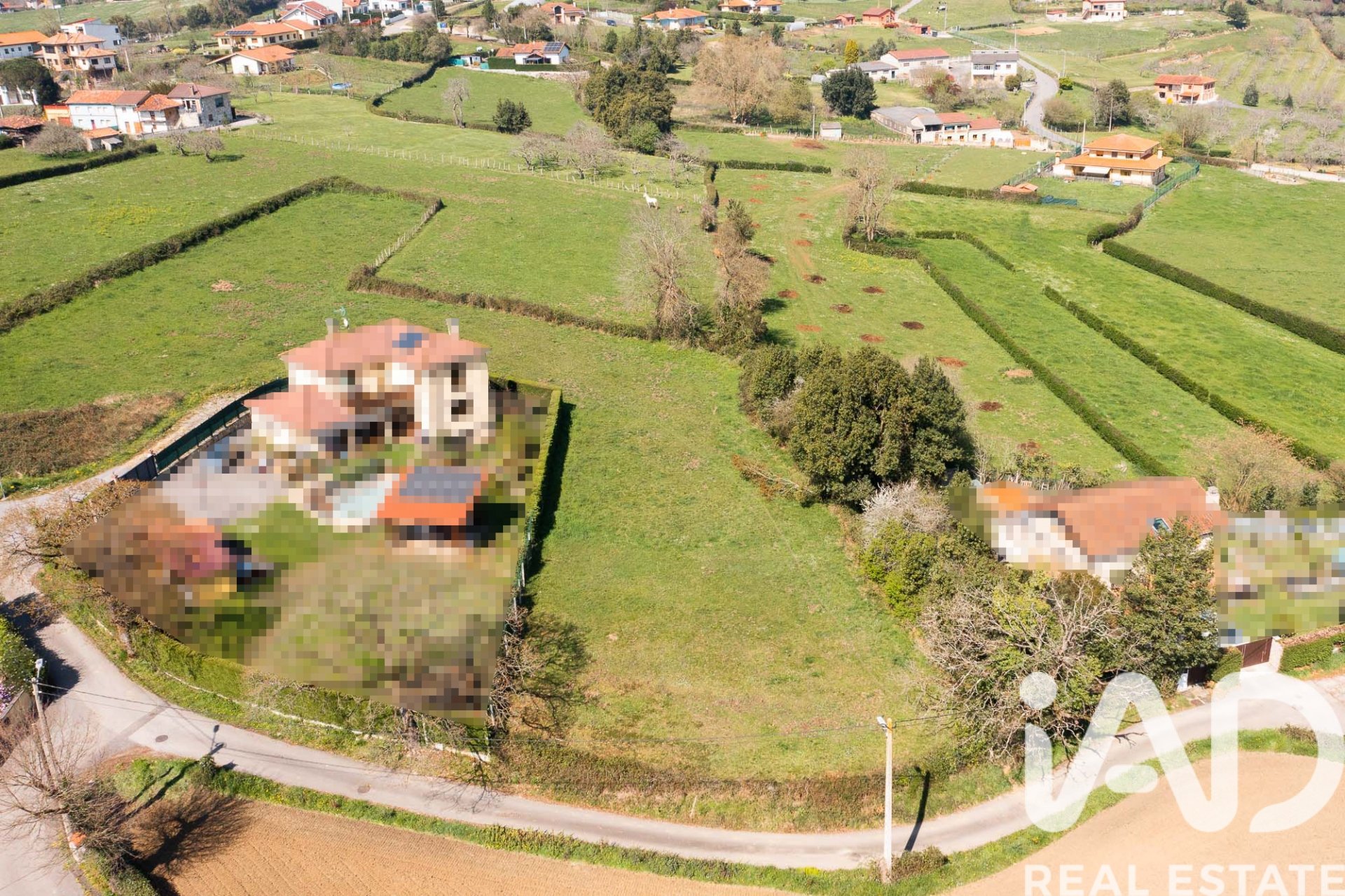 Land plot in Siero, Asturias, Spain 1251.48 sq.m. No. 185005