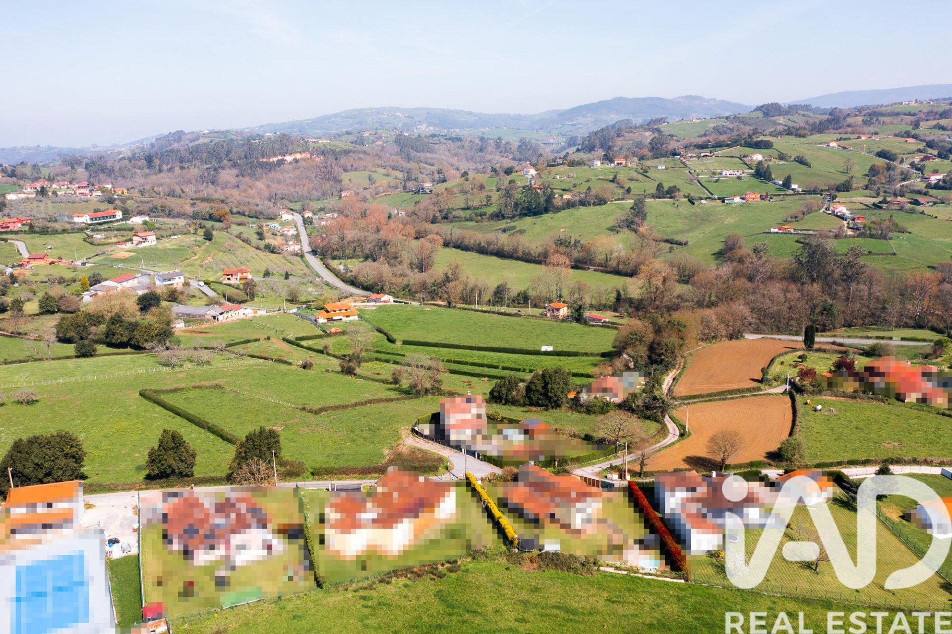 Land plot in Siero, Asturias, Spain 1251.8 sq.m. No. 185006