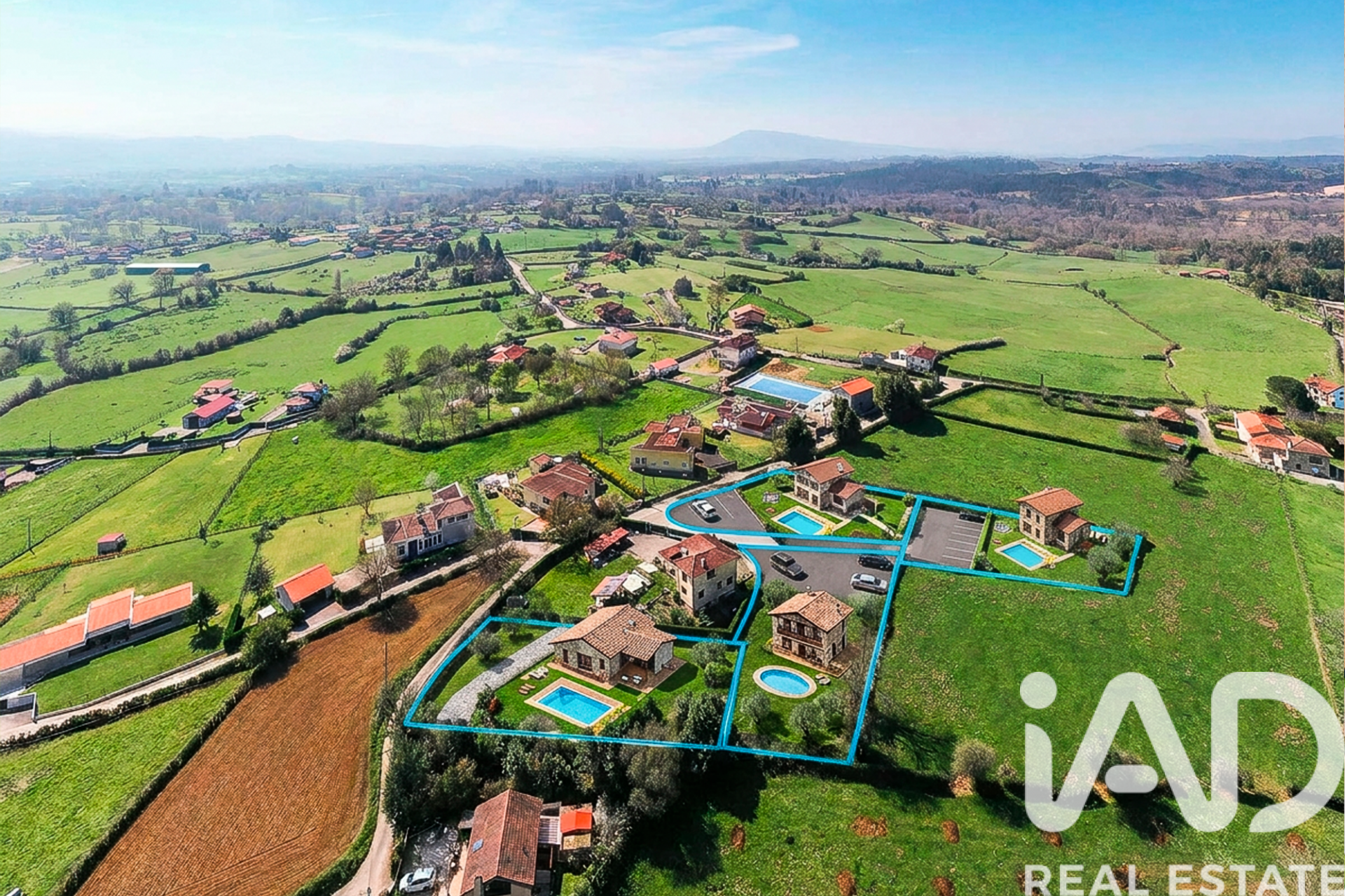 Land plot in Siero, Asturias, Spain 1251.8 sq.m. No. 185006