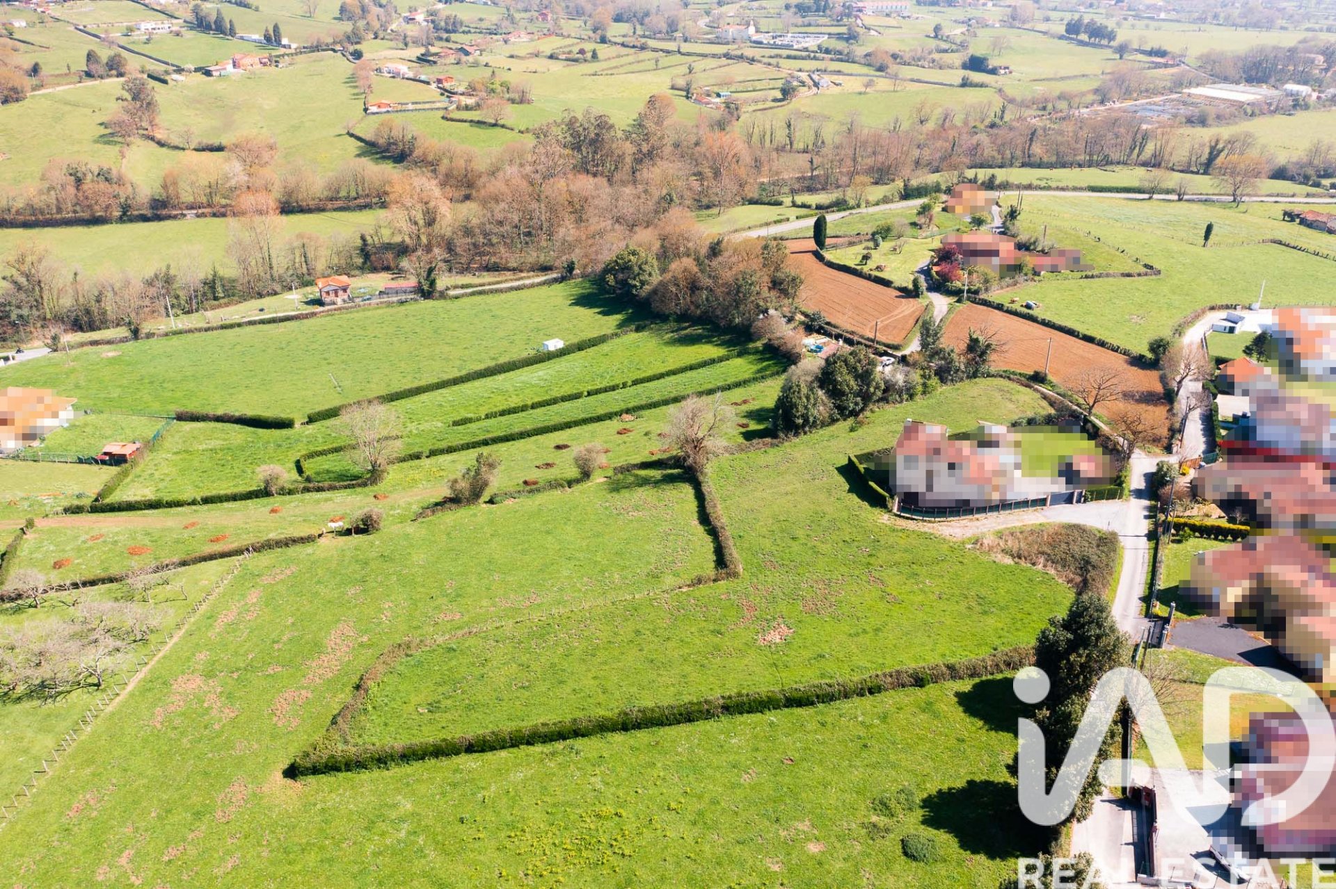Land plot in Siero, Asturias, Spain 1251.8 sq.m. No. 185006