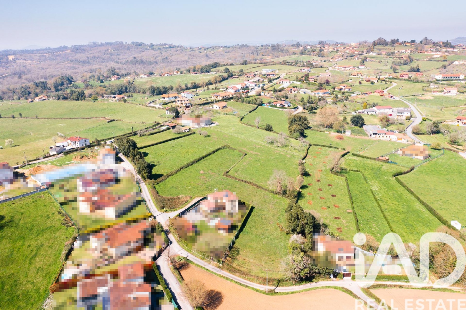 Land plot in Siero, Asturias, Spain 1251.8 sq.m. No. 185006