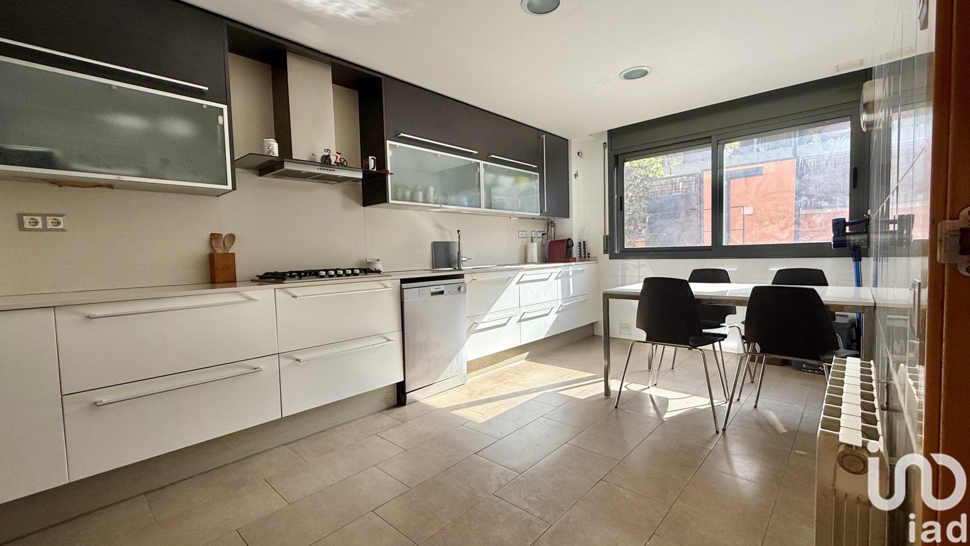 Talo Sant Andreu de Llavaneres, Barcelona, Espanja 4 makuuhuonetta, 200 m2 No. 153554
