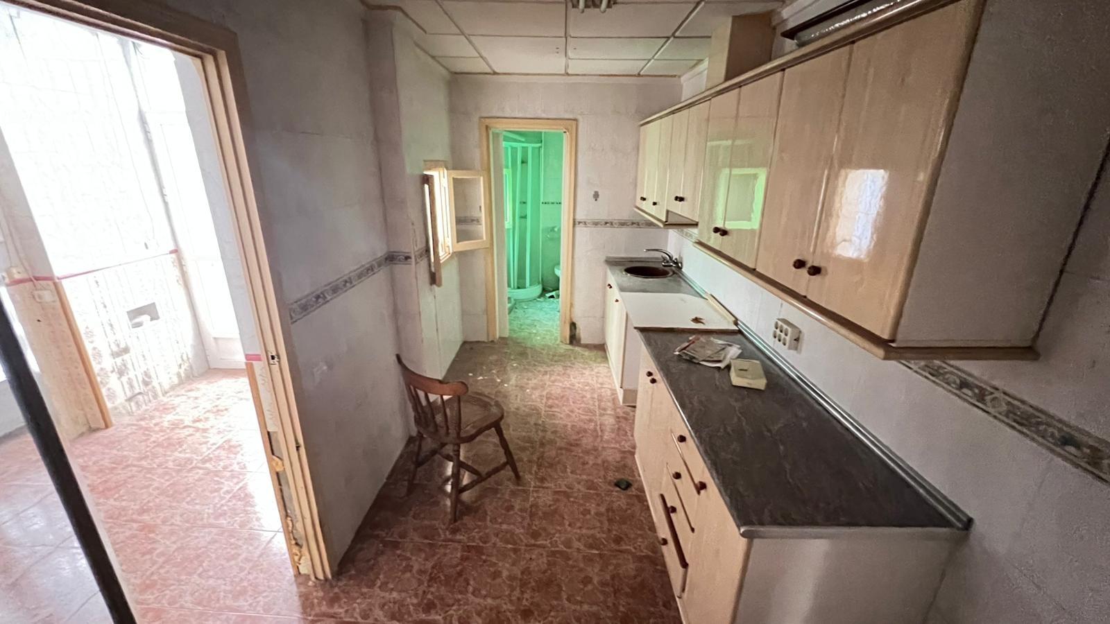 Appartamento a Torrevieja, Alicante, Spagna 4 camere da letto, 120 mq. N° 155683