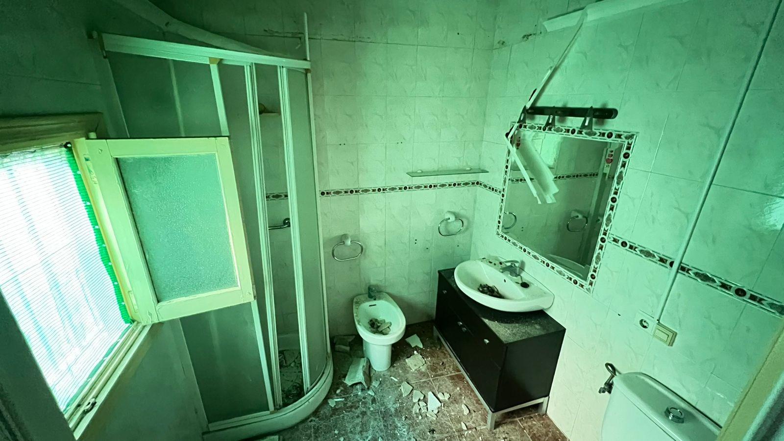 Appartamento a Torrevieja, Alicante, Spagna 4 camere da letto, 120 mq. N° 155683