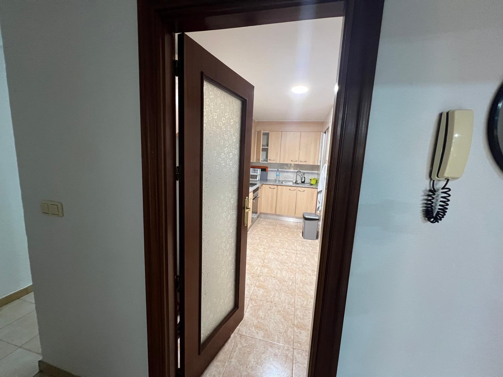 Appartamento a Torrevieja, Alicante, Spagna 3 camere da letto, 110 mq. N° 155686