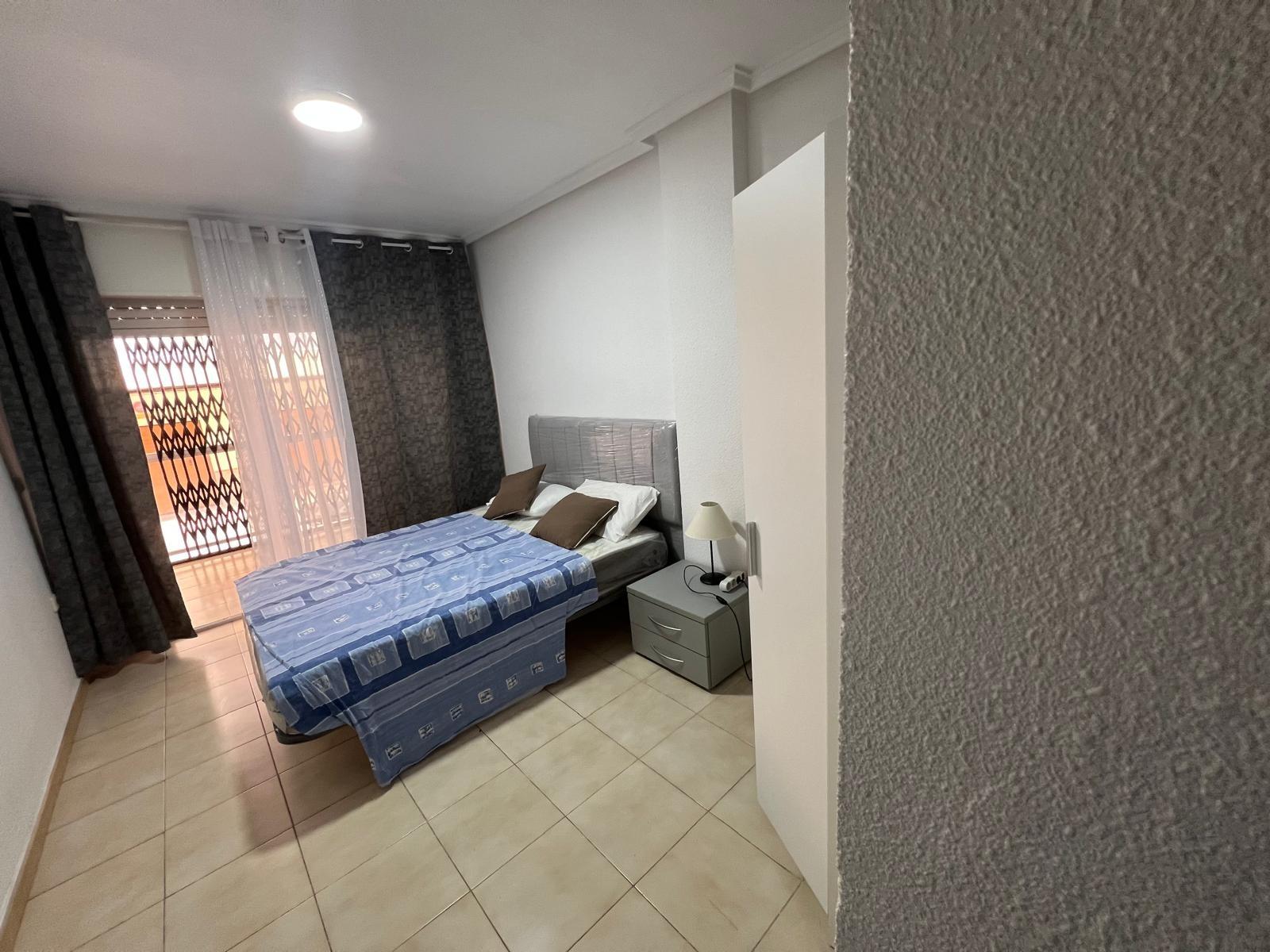 Appartamento a Torrevieja, Alicante, Spagna 3 camere da letto, 110 mq. N° 155686