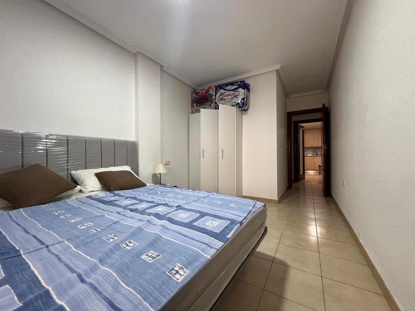 Appartamento a Torrevieja, Alicante, Spagna 3 camere da letto, 110 mq. N° 155686