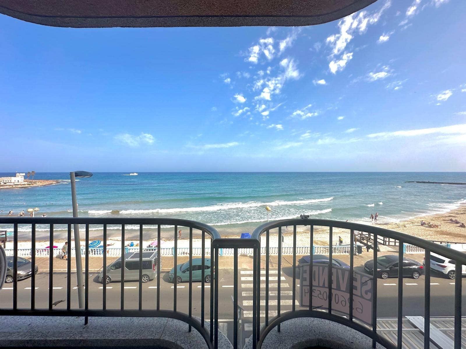 Huoneisto Torrevieja, Alicante, Espanja 3 makuuhuonetta, 120 m2 No. 155687