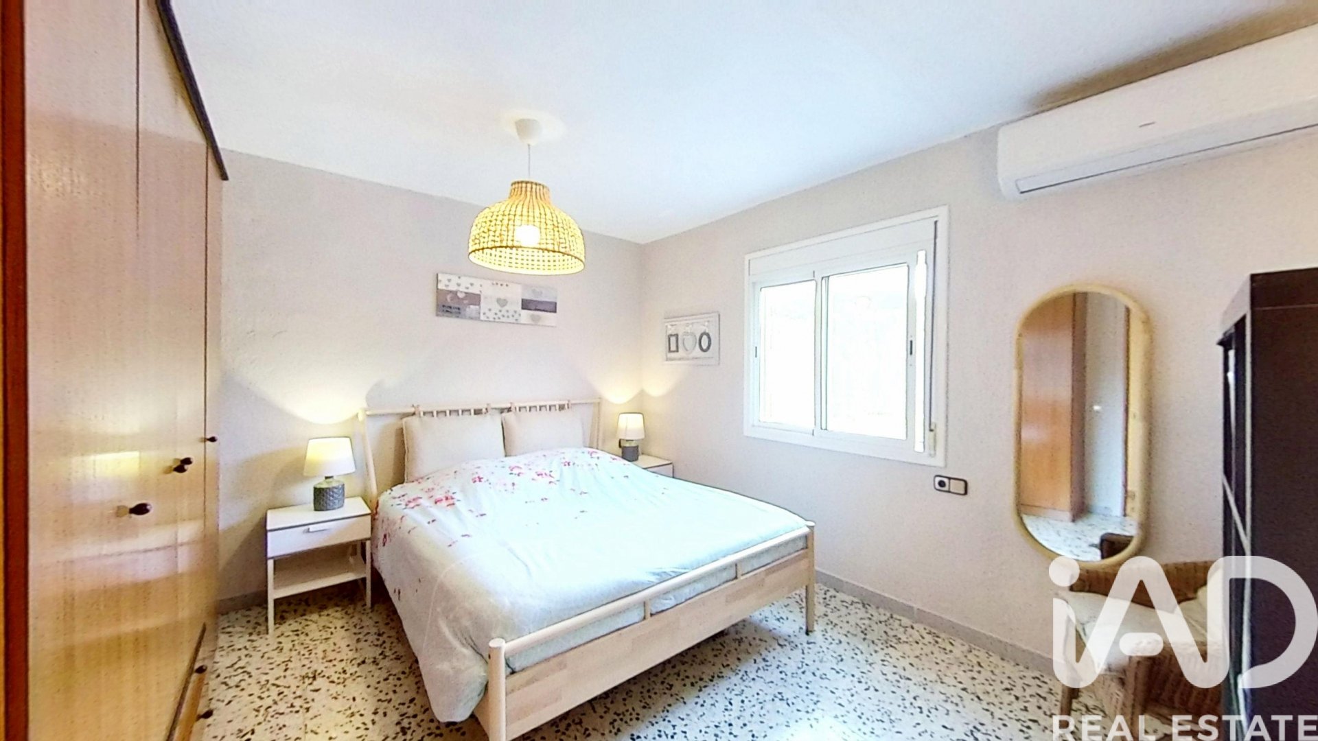 Дом в Ла-Бисбаль-дель-Пенедес, Таррагона, Испания 4 спальни, 160м2 №172296
