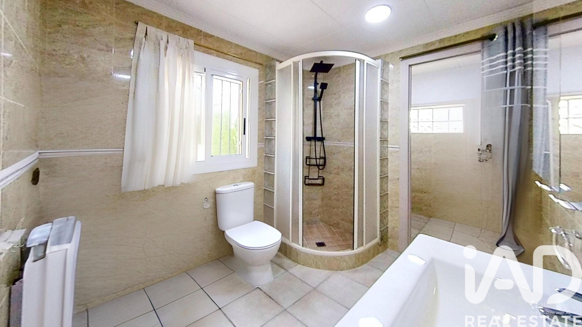 Дом в Ла-Бисбаль-дель-Пенедес, Таррагона, Испания 4 спальни, 160м2 №172296