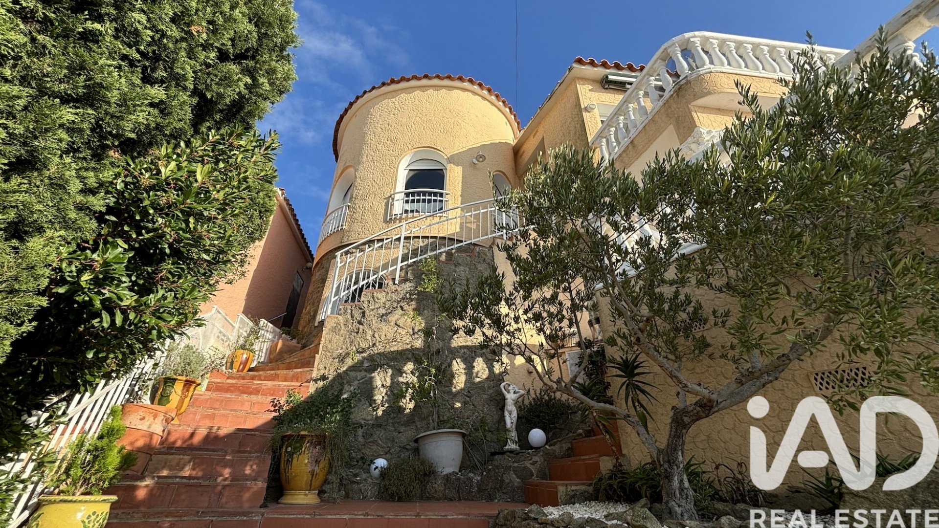Hus i Roses, Girona, Spanien 3 sovrum, 180 kvm. Nr. 172298