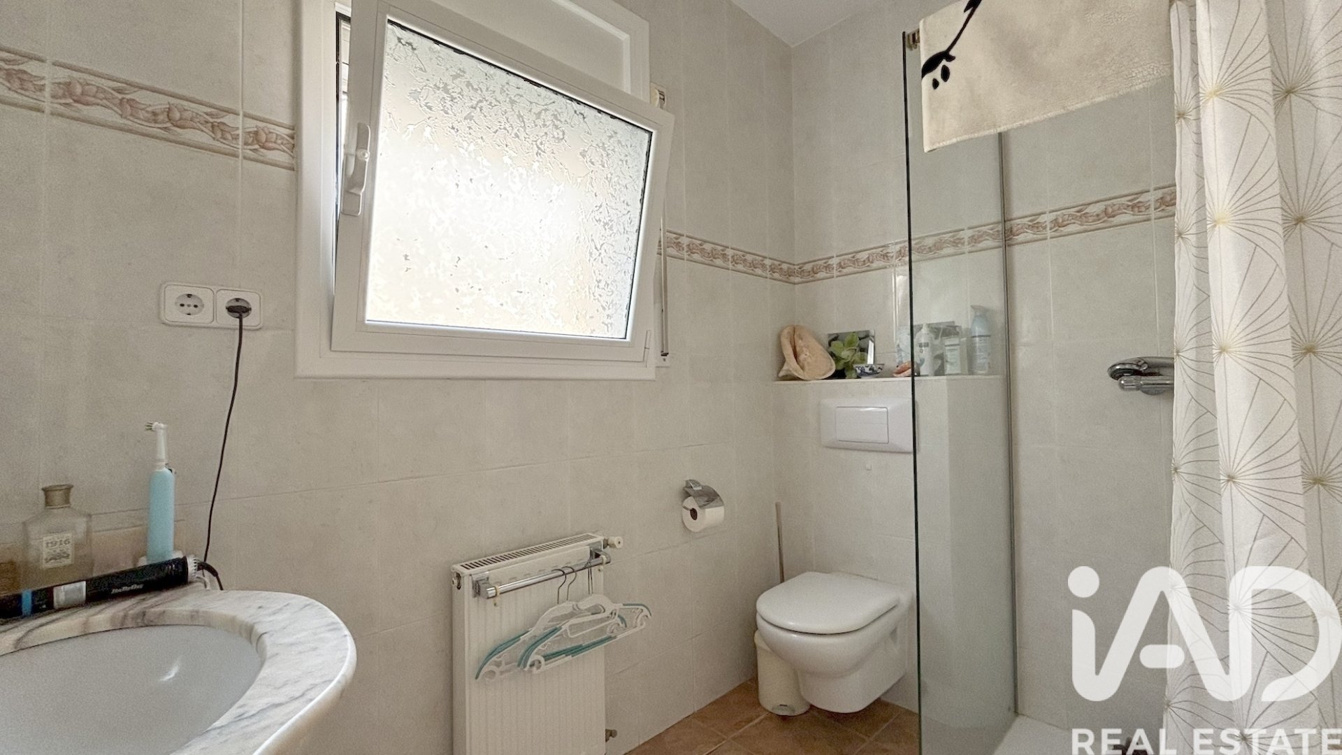 Hus i Roses, Girona, Spanien 3 sovrum, 180 kvm. Nr. 172298