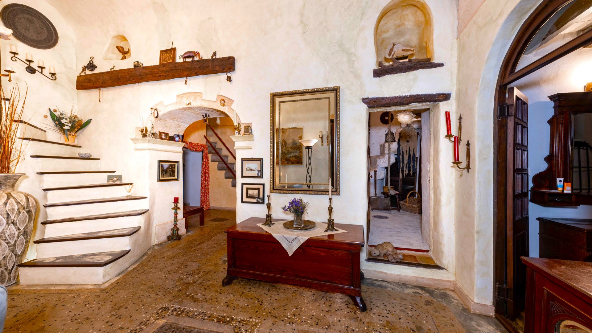 Finca in Santa Eugenia, Mallorca, Spain 5 bedrooms, 721 sq.m. No. 178290
