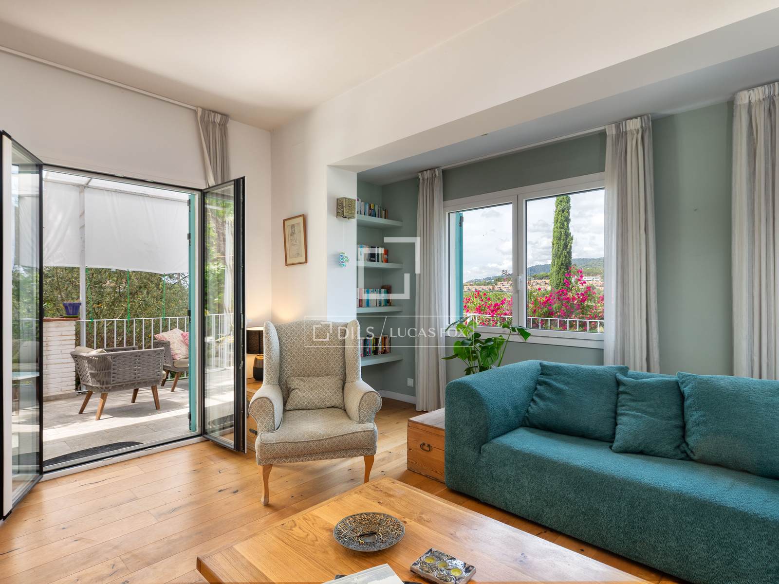 Villa a Cabrils, Barcelona, Spagna 5 camere da letto, 392 mq. N° 195600