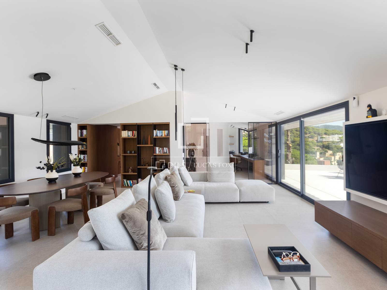 Villa in Premia De Dalt, Barcelona, Spain 5 bedrooms, 525 sq.m. No. 195599
