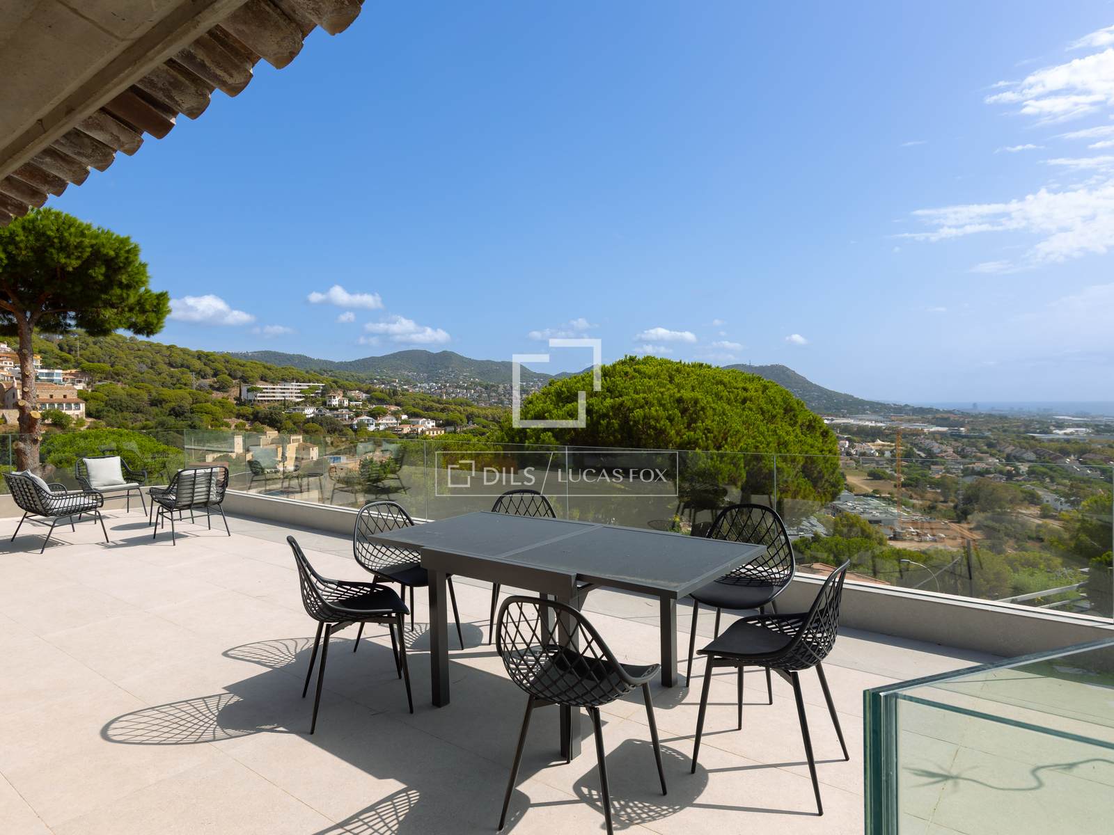 Villa in Premia De Dalt, Barcelona, Spain 5 bedrooms, 525 sq.m. No. 195599