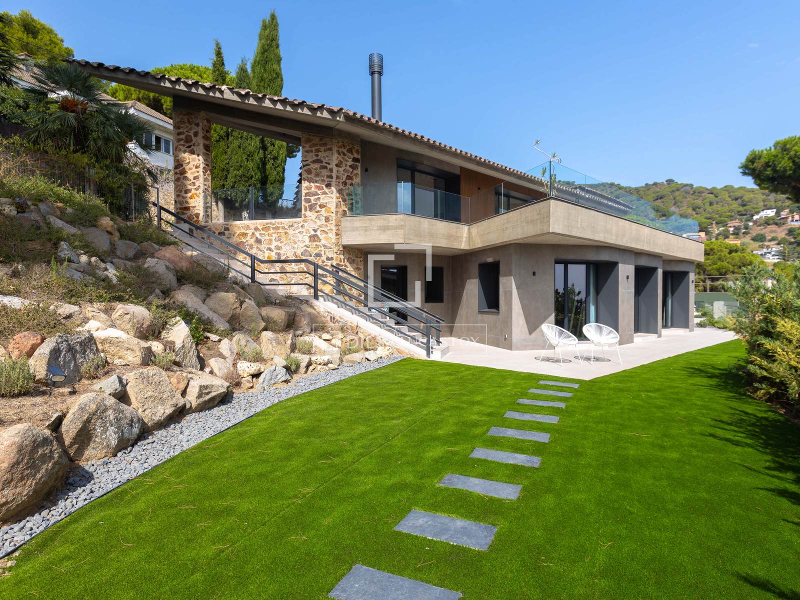 Villa in Premia De Dalt, Barcelona, Spain 5 bedrooms, 525 sq.m. No. 195599
