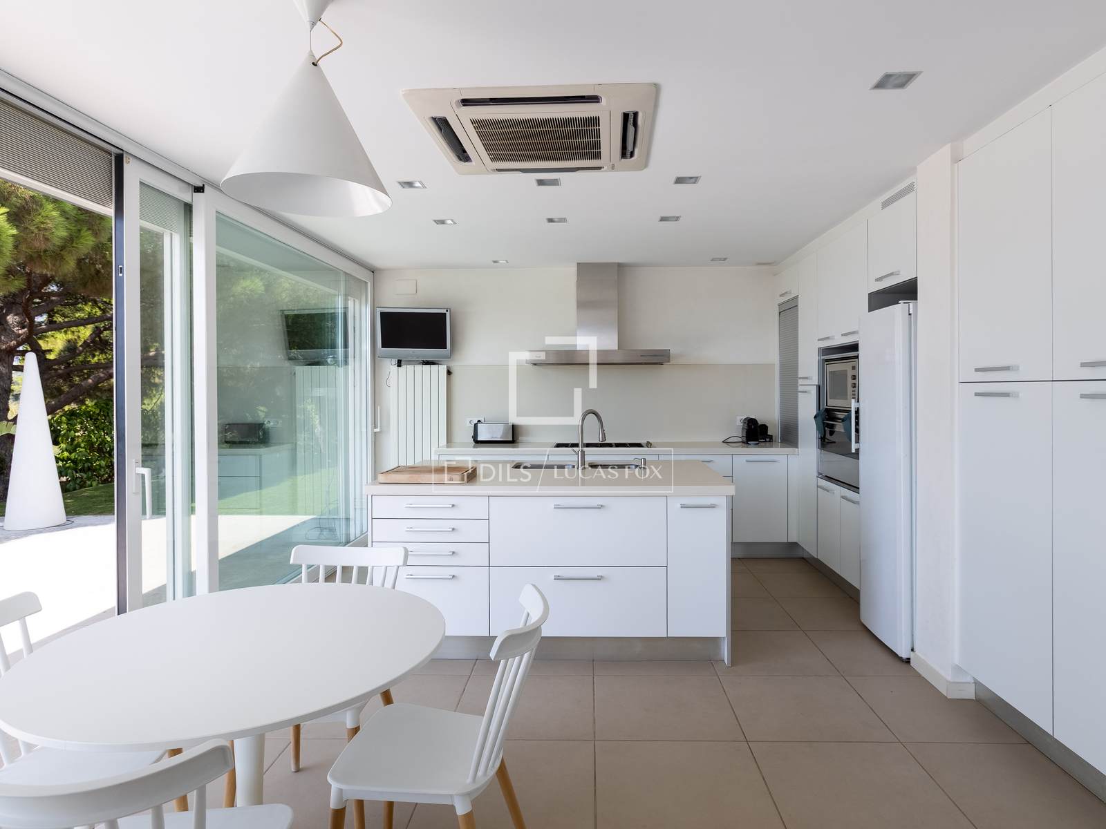 Villa in Sant Andreu de Llavaneres, Barcelona, Spain 5 bedrooms, 617 sq.m. No. 195601