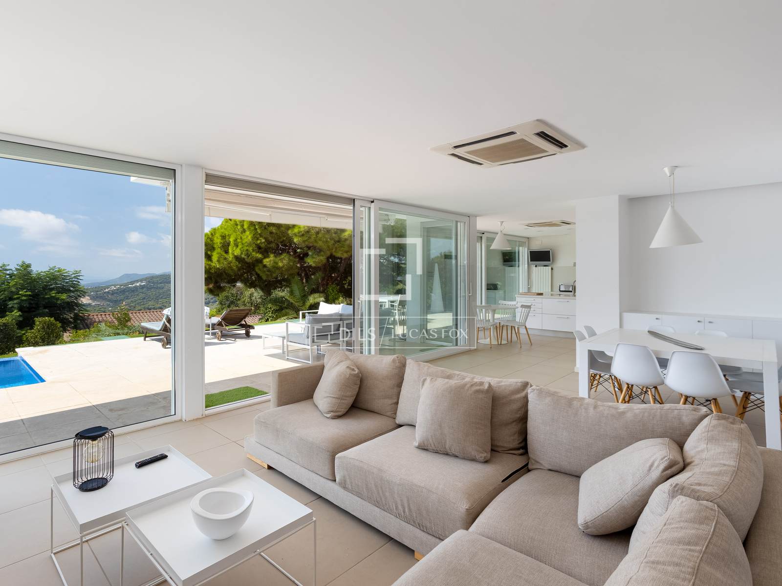 Villa in Sant Andreu de Llavaneres, Barcelona, Spain 5 bedrooms, 617 sq.m. No. 195601