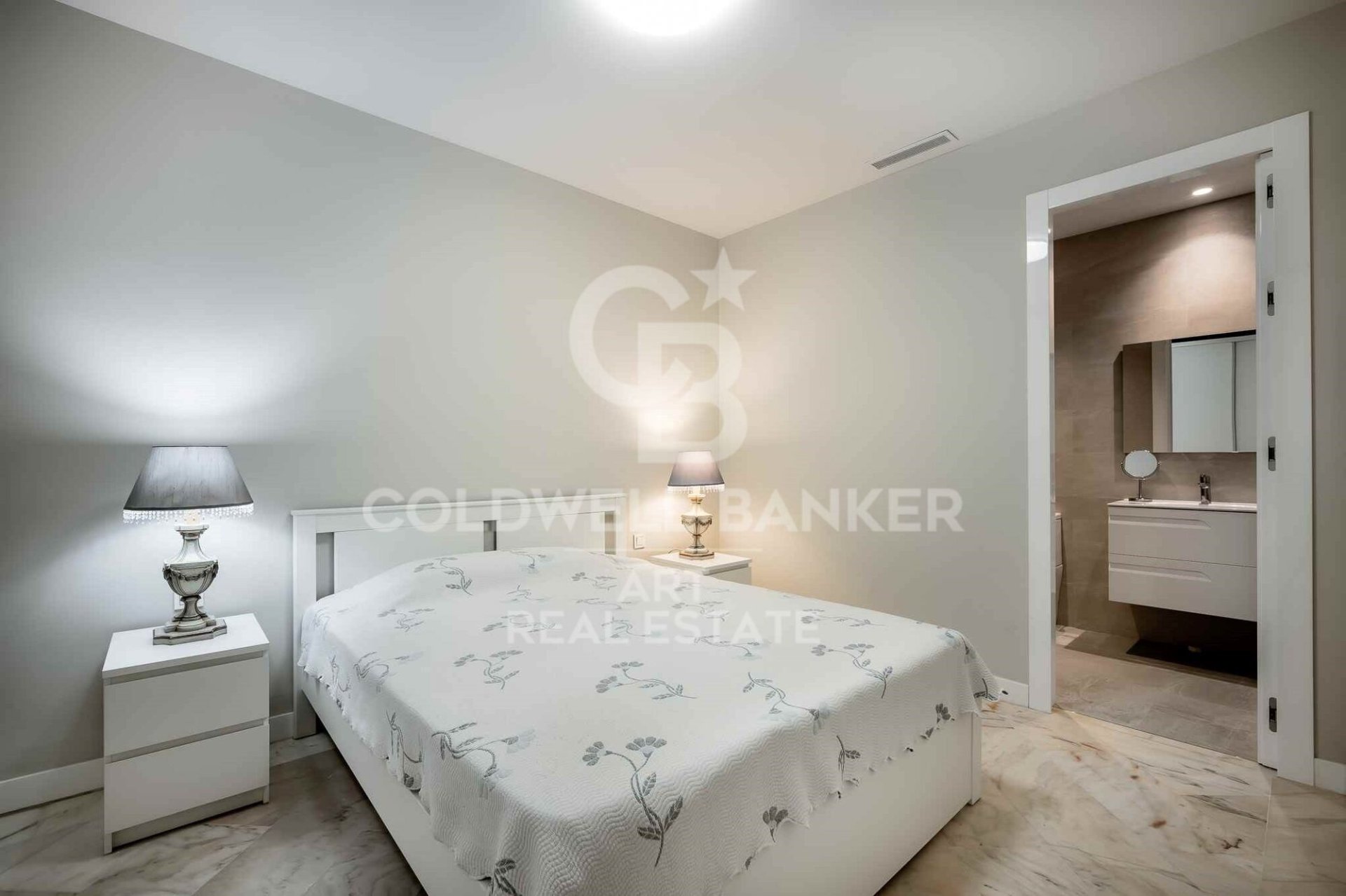 Villa in Marbella, Malaga, Spain 6 bedrooms, 868 sq.m. No. 158670