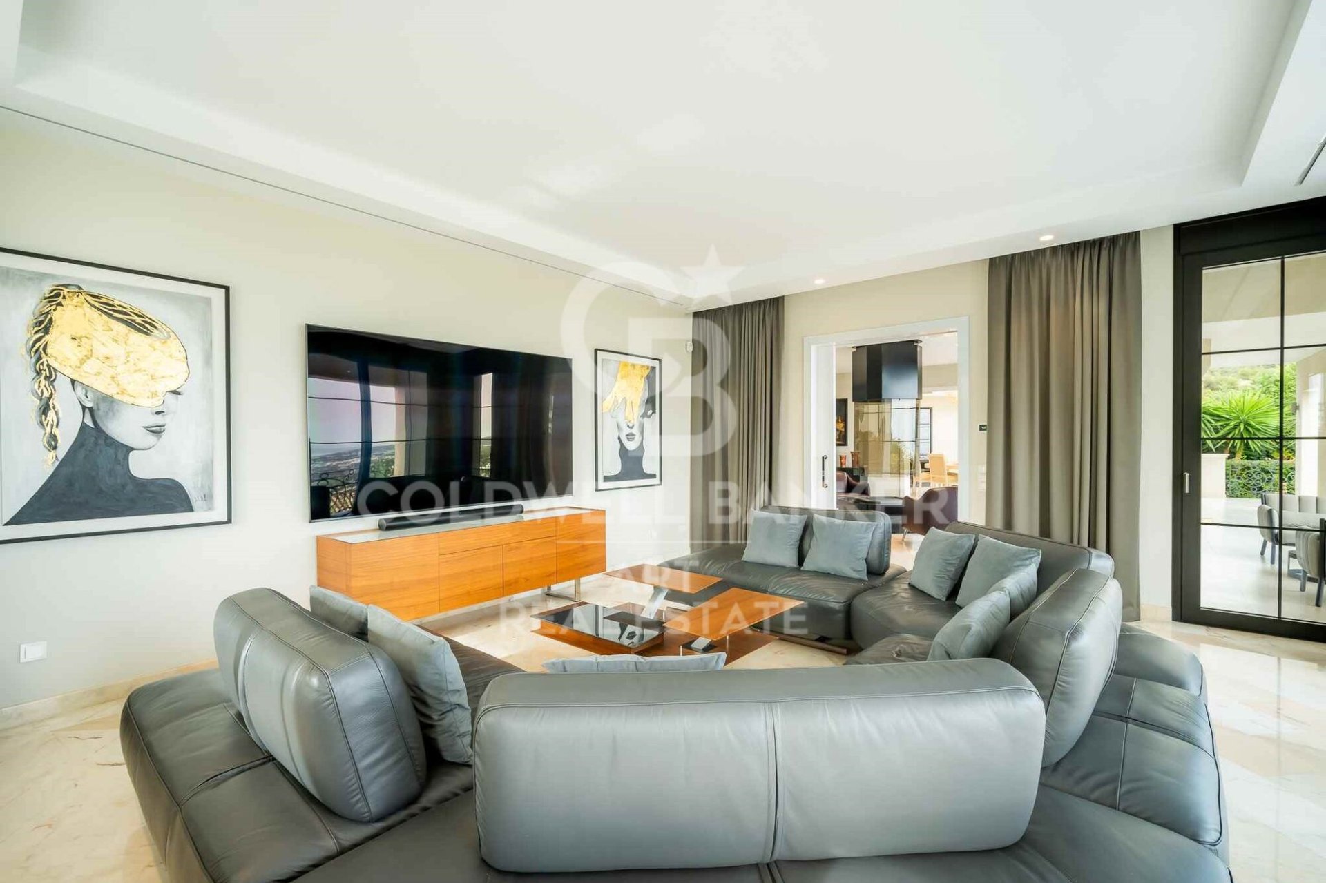 Villa in Marbella, Malaga, Spain 6 bedrooms, 868 sq.m. No. 158670