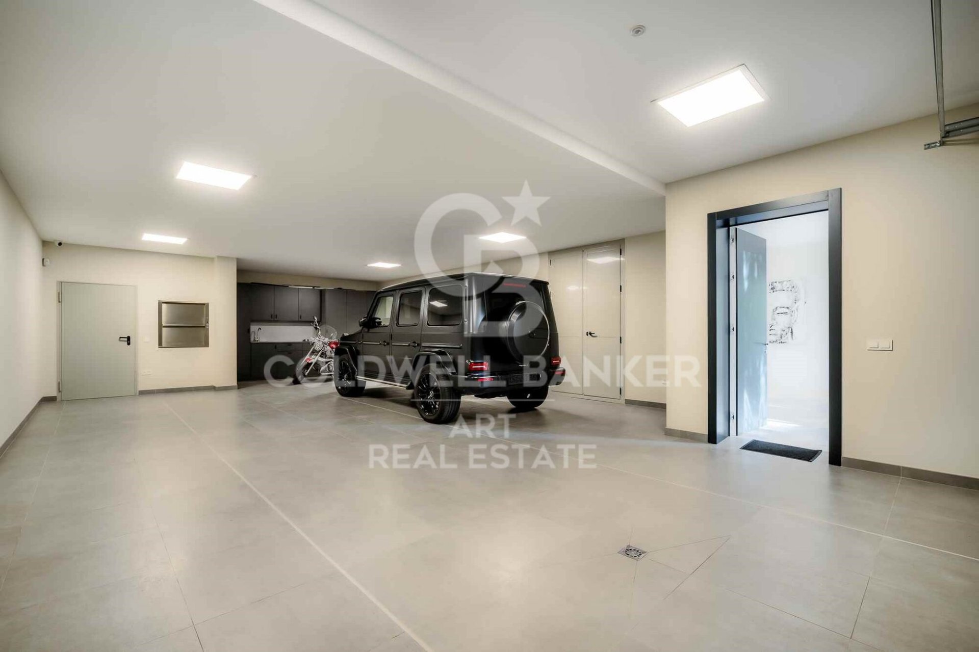 Villa in Marbella, Malaga, Spain 6 bedrooms, 868 sq.m. No. 158670