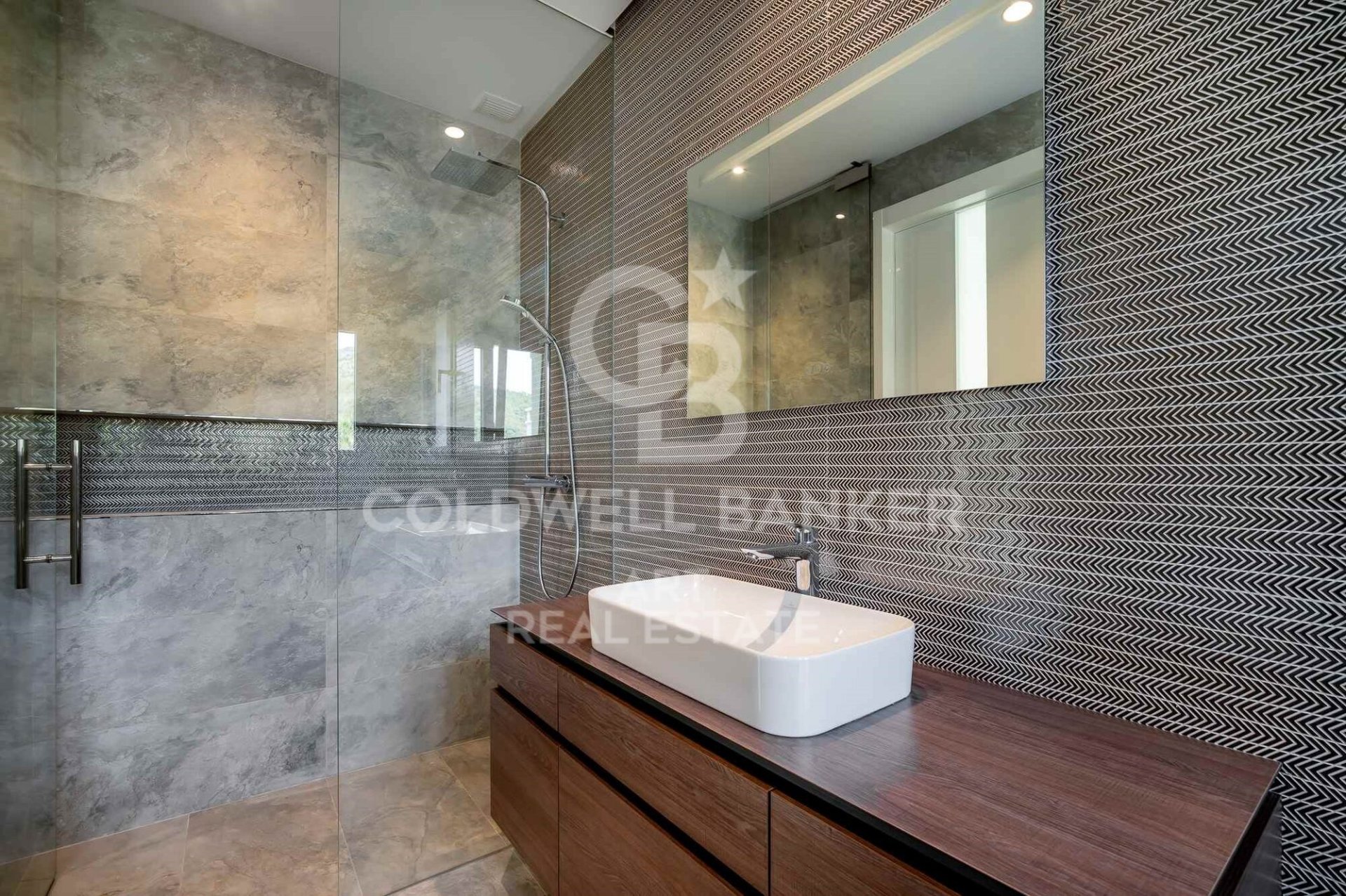 Villa in Marbella, Malaga, Spain 6 bedrooms, 868 sq.m. No. 158670