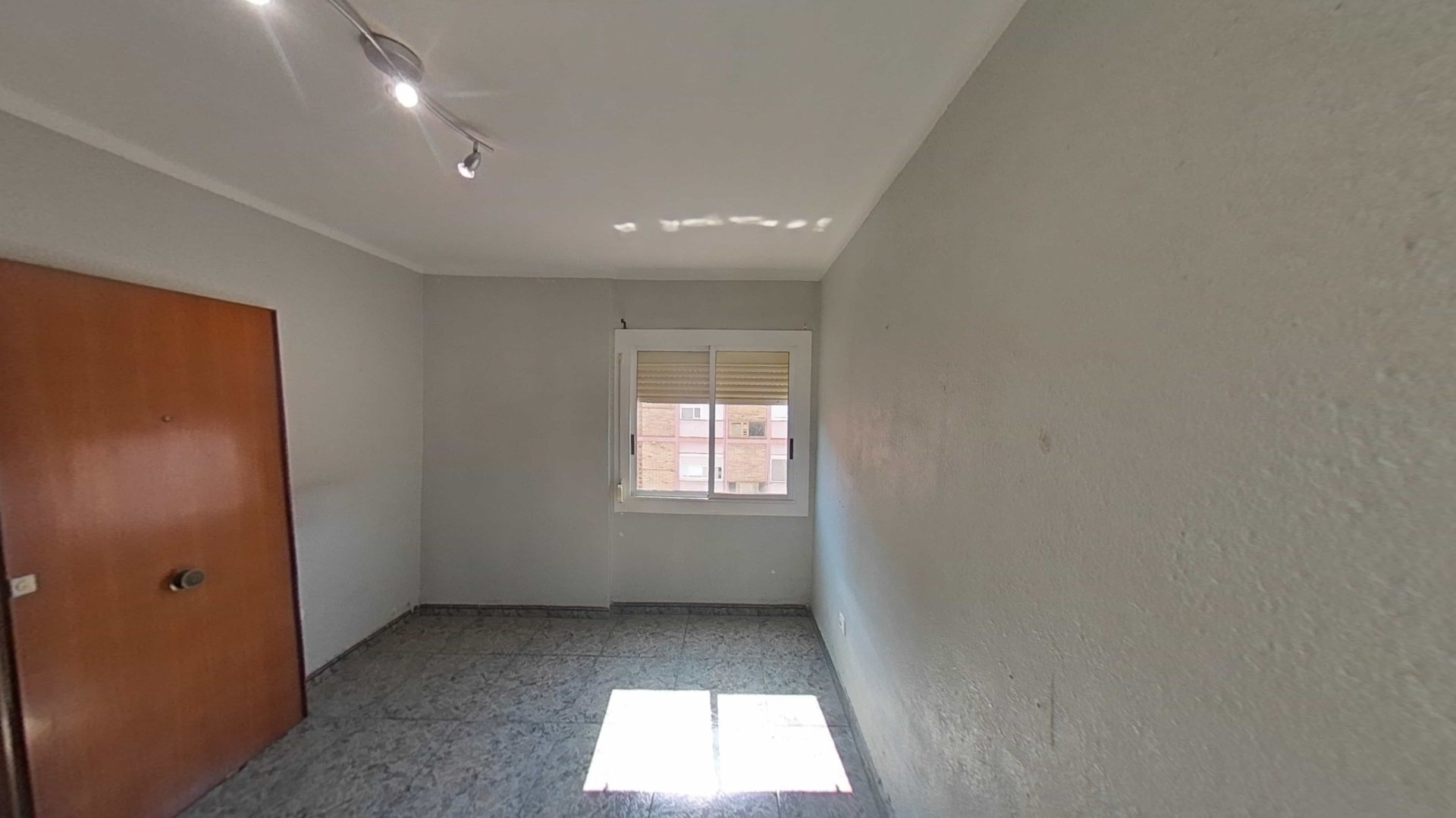 Apartament w Badalona, Barcelona, Hiszpania 3 sypialnie, 50 mkw. nr 172034