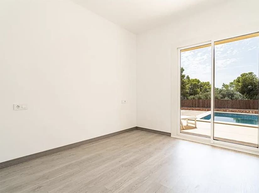 Villa i Cala Pi, Mallorca, Spanien 3 sovrum, 200 kvm. Nr. 181135