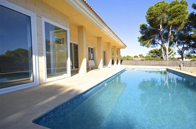 Villa i Cala Pi, Mallorca, Spanien 3 sovrum, 200 kvm. Nr. 181135