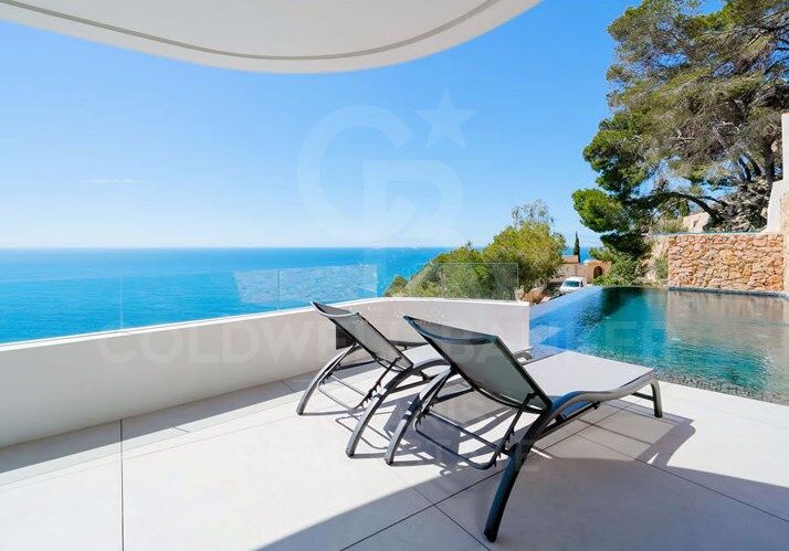 Villa i Javea, Alicante, Spanien 3 sovrum, 733 kvm. Nr. 160364