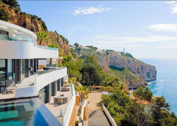 Villa i Javea, Alicante, Spanien 3 sovrum, 733 kvm. Nr. 160364