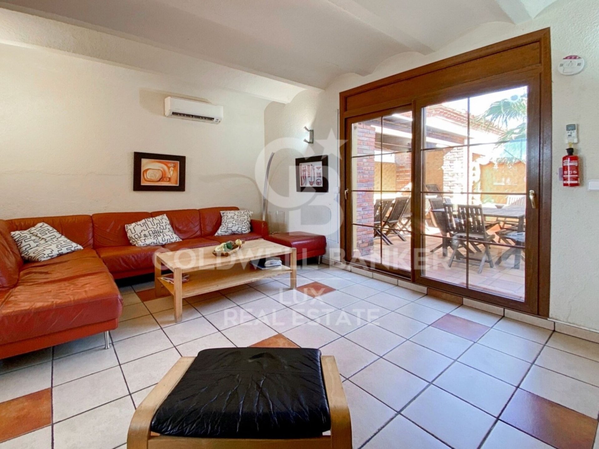 House à Empuriabrava, Girona, Espagne 7 chambres, 276 m2 No. 160368