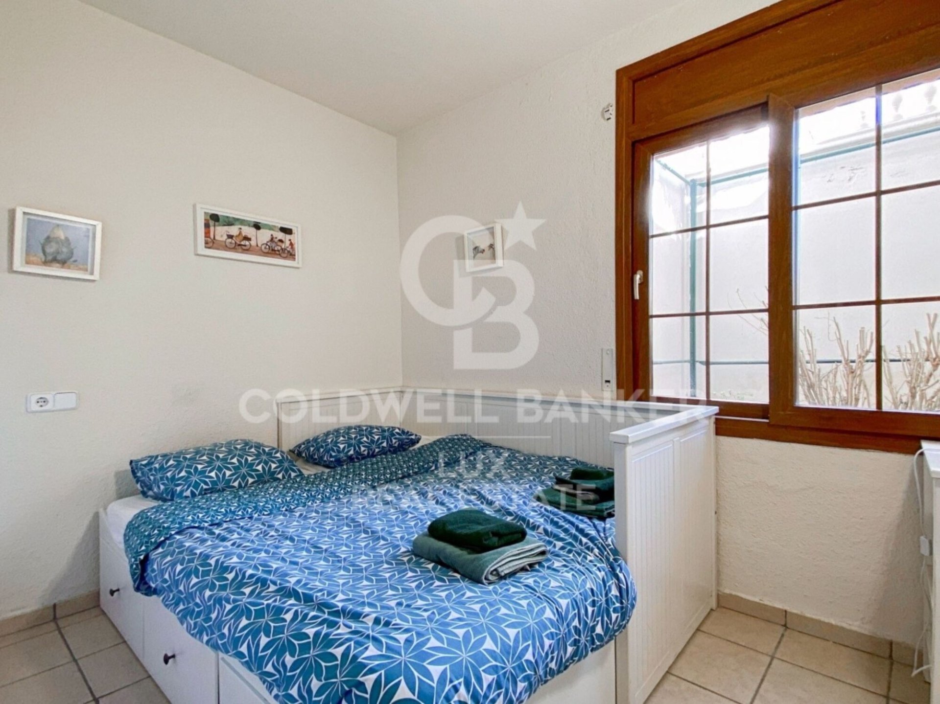House à Empuriabrava, Girona, Espagne 7 chambres, 276 m2 No. 160368