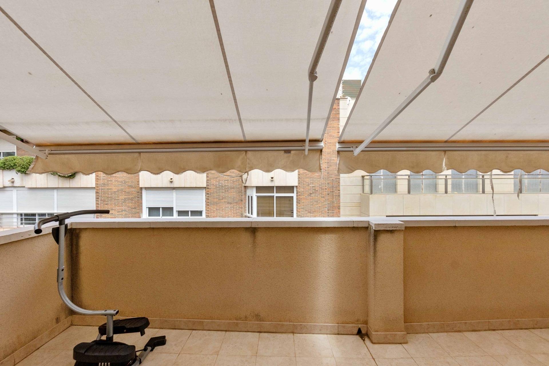 Attico a Torrevieja, Alicante, Spagna 3 camere da letto, 109 mq. N° 168748