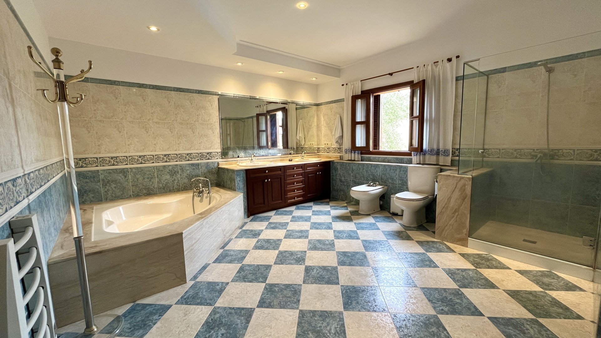 Villa in Manacor, Mallorca, Spain 3 bedrooms, 250 sq.m. No. 172042