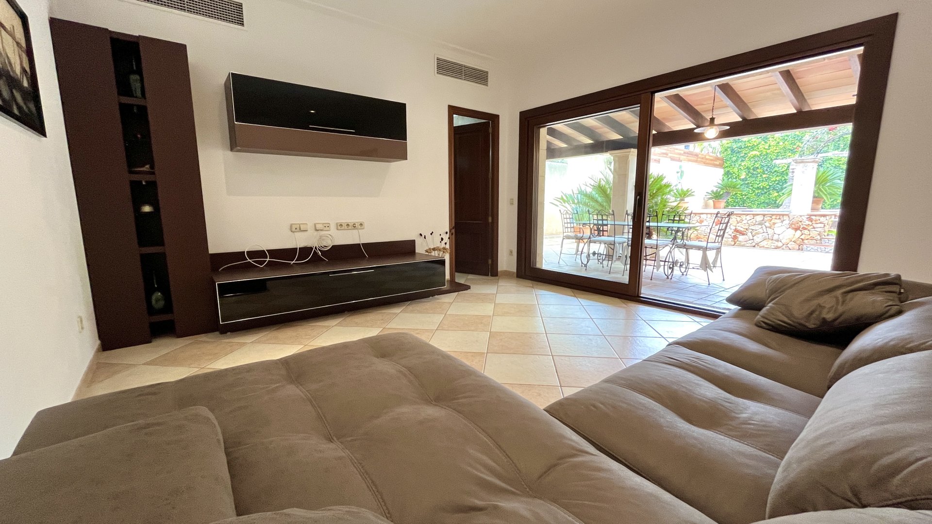Villa in Manacor, Mallorca, Spain 3 bedrooms, 250 sq.m. No. 172042