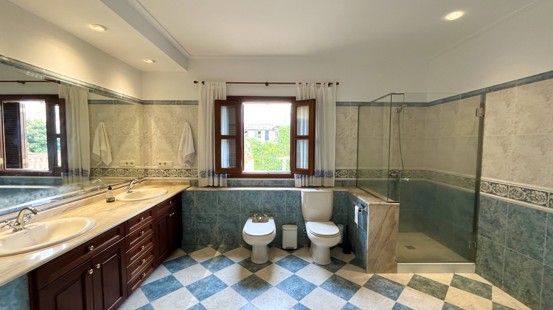 Villa in Manacor, Mallorca, Spain 3 bedrooms, 250 sq.m. No. 172042