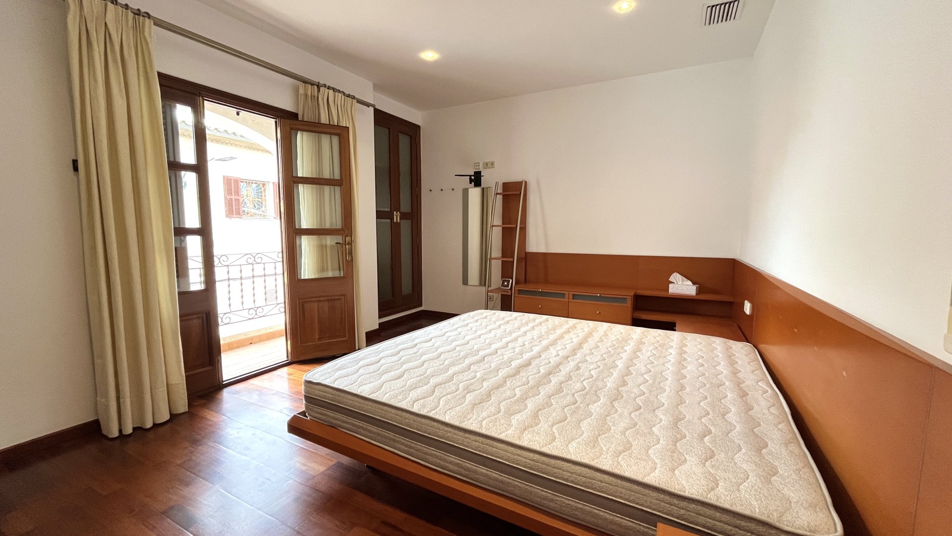 Villa in Manacor, Mallorca, Spain 3 bedrooms, 250 sq.m. No. 172042